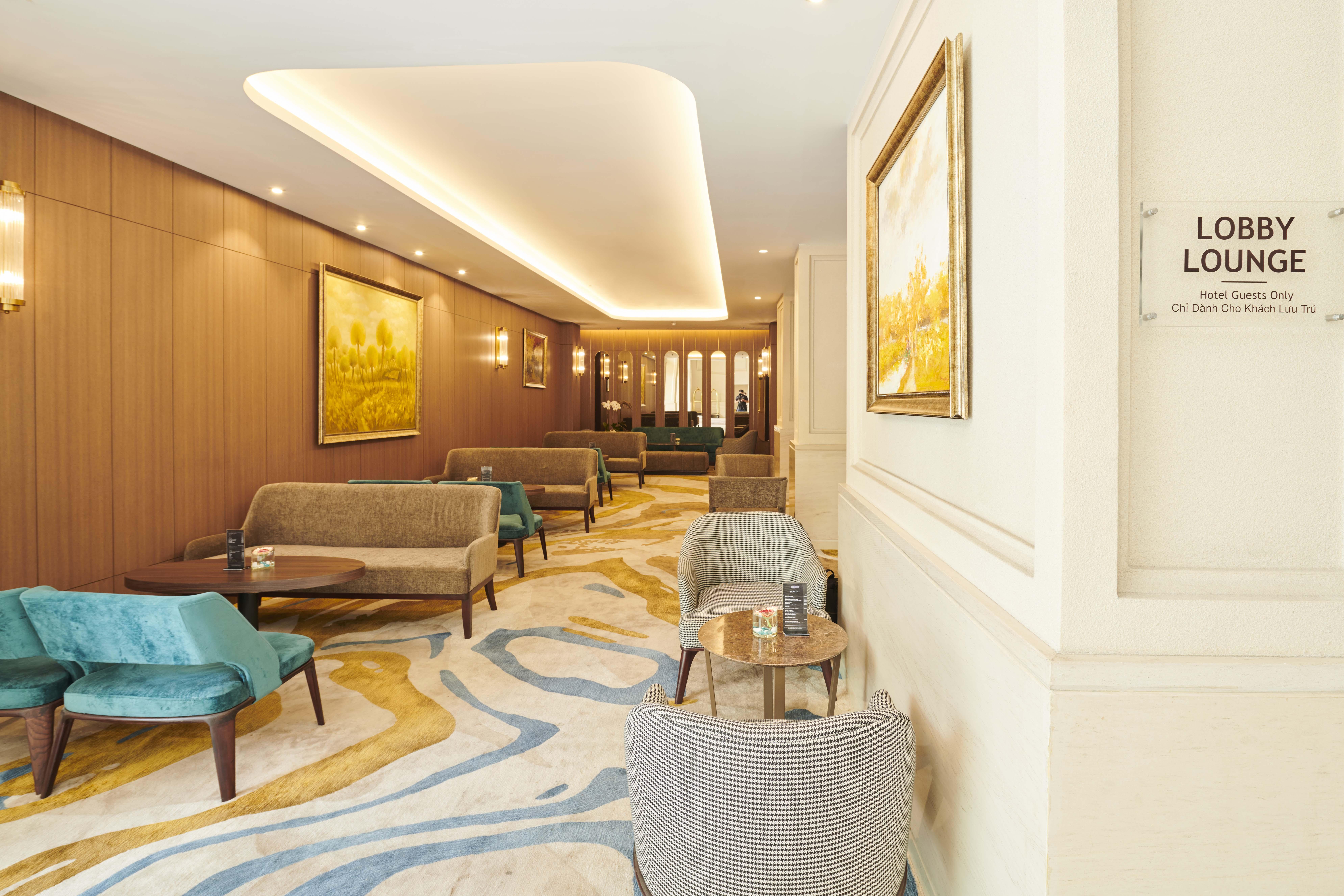 Eastin Grand Hotel Saigon Ho Chi Minh City Exterior photo The lobby lounge at the hotel