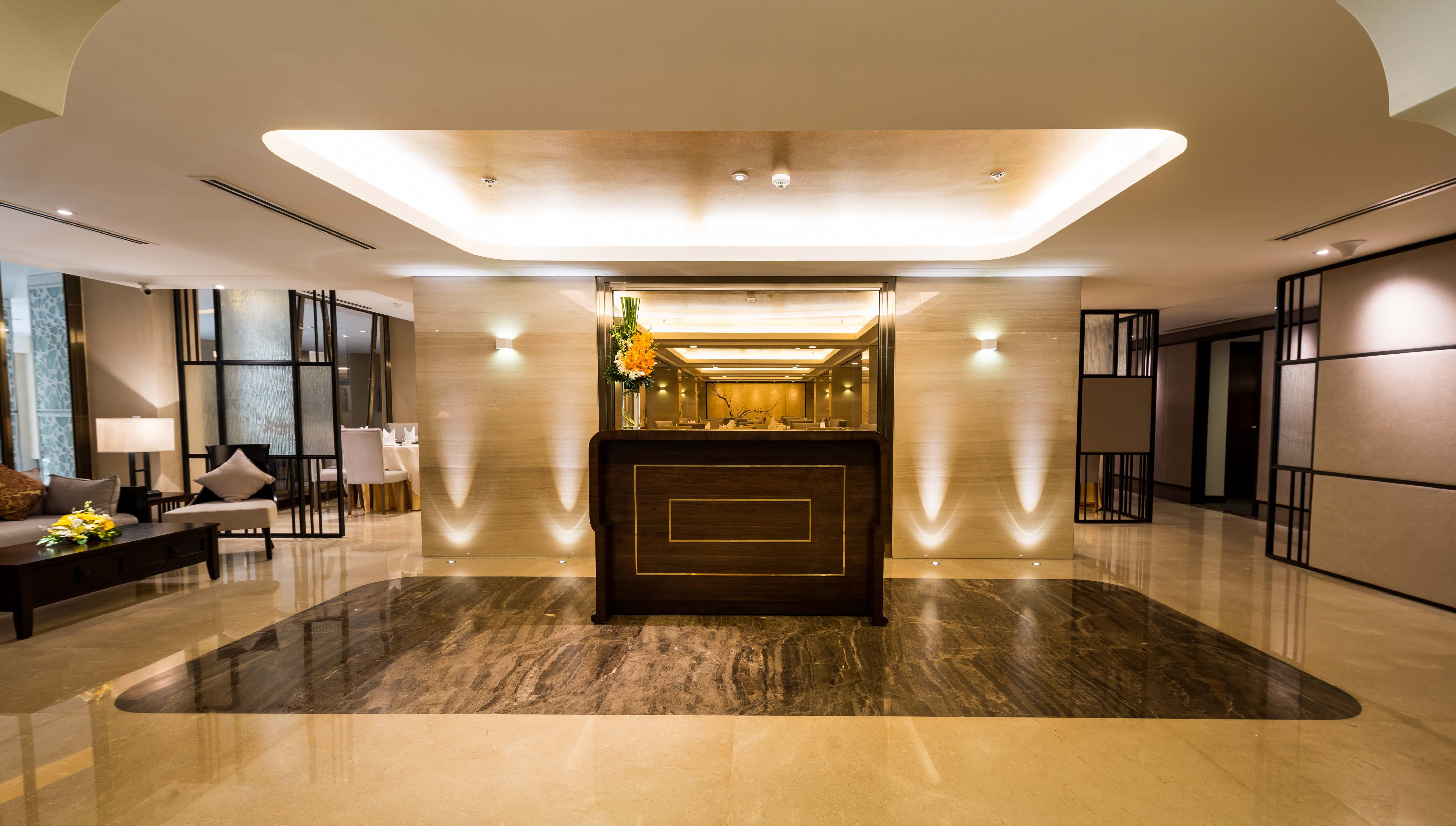 Eastin Grand Hotel Saigon Ho Chi Minh City Exterior photo The lobby of the hotel