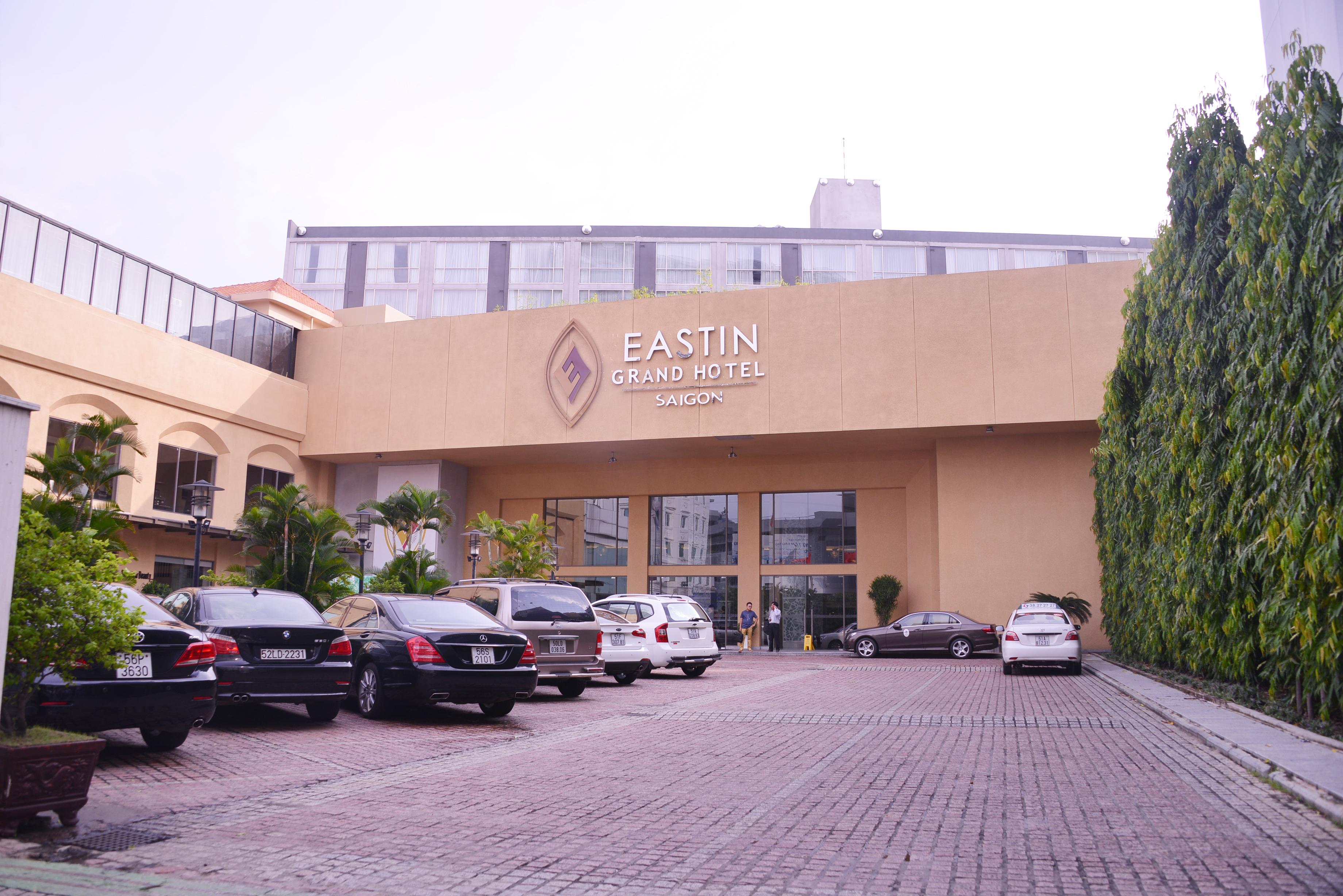 Eastin Grand Hotel Saigon Ho Chi Minh City Exterior photo Eastin Grand Hotel Saigon