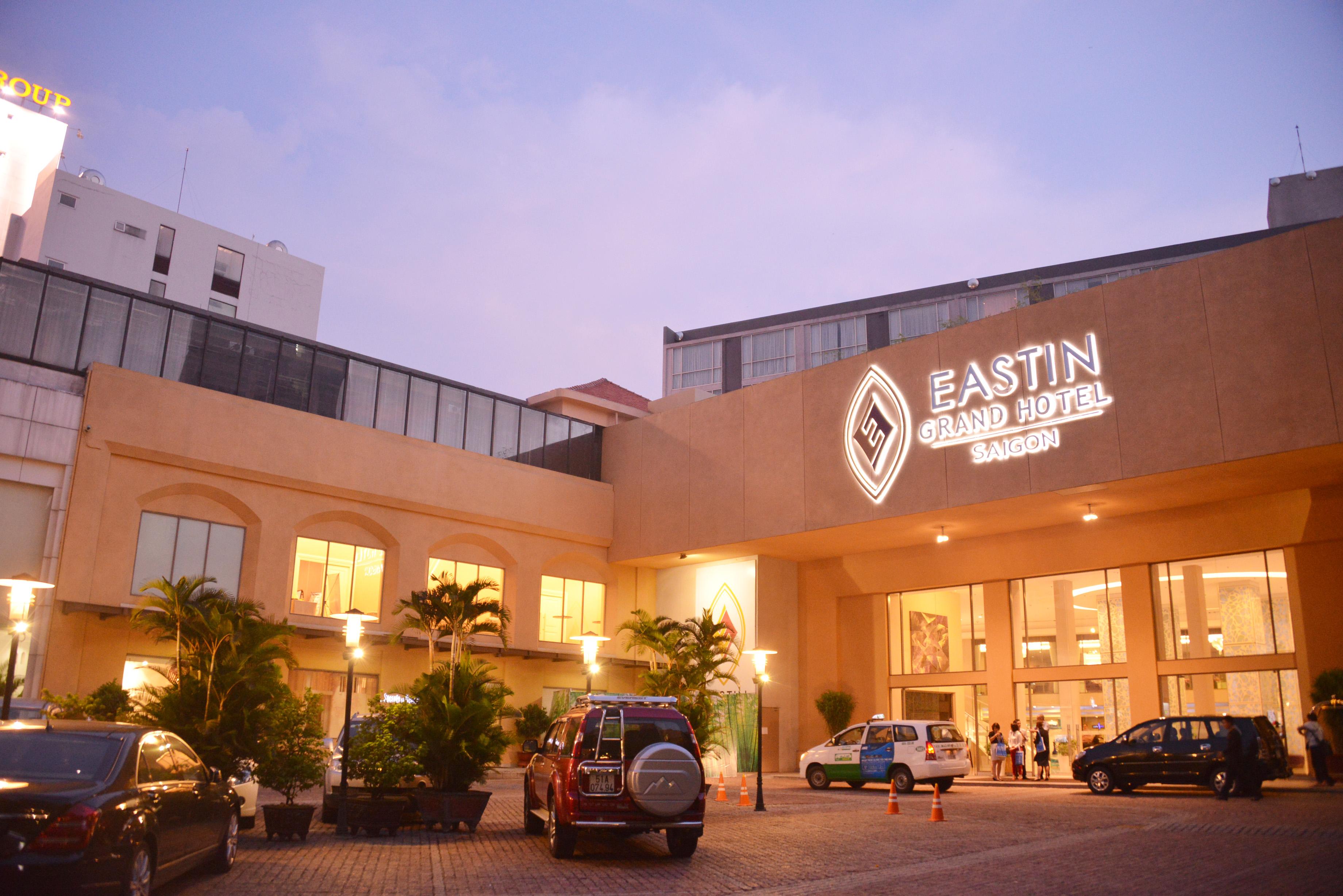 Eastin Grand Hotel Saigon Ho Chi Minh City Exterior photo Eastin Grand Hotel Saigon