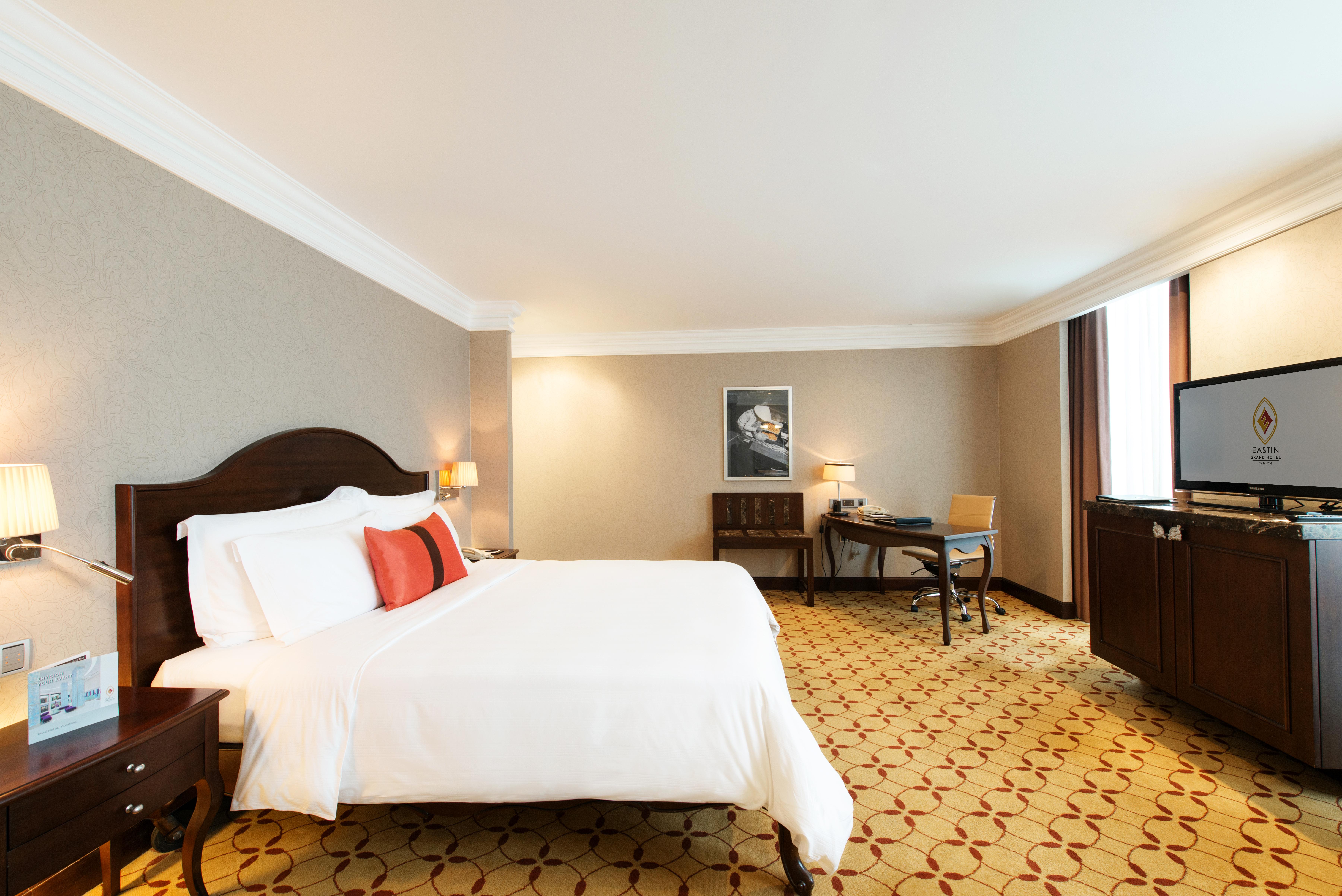 Eastin Grand Hotel Saigon Ho Chi Minh City Exterior photo Deluxe Room