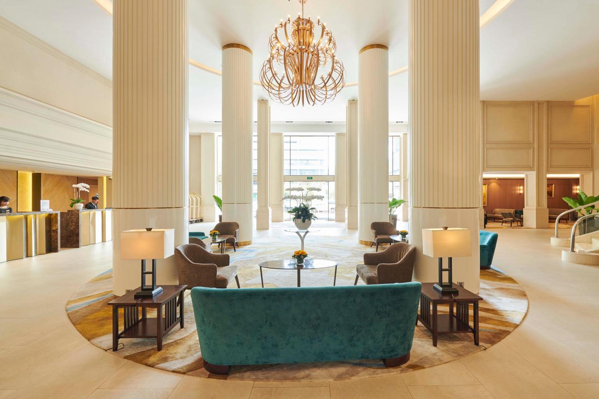 Eastin Grand Hotel Saigon Ho Chi Minh City Exterior photo Lobby